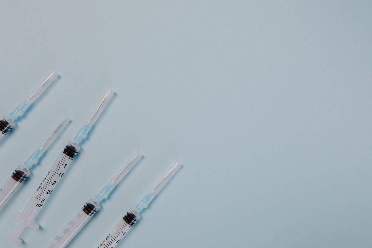 医美注射耗材怎么选：针头、套管与钝针的规格与用法